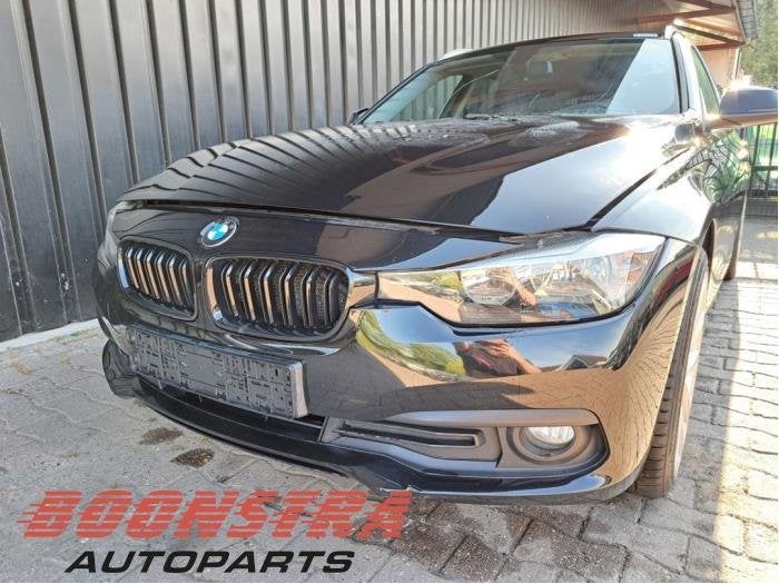 Voorbumper van een BMW 3-Serie (3-Serie 11-) (668), Gebruikt, -, -, Ophalen of Verzenden