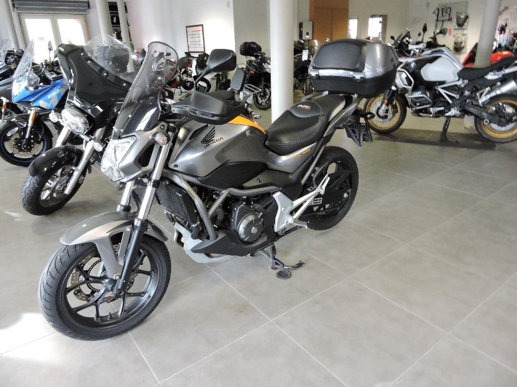 Honda NC700, Motoren, 700 cc, 2 cilinders, Toermotor, Gebruikt