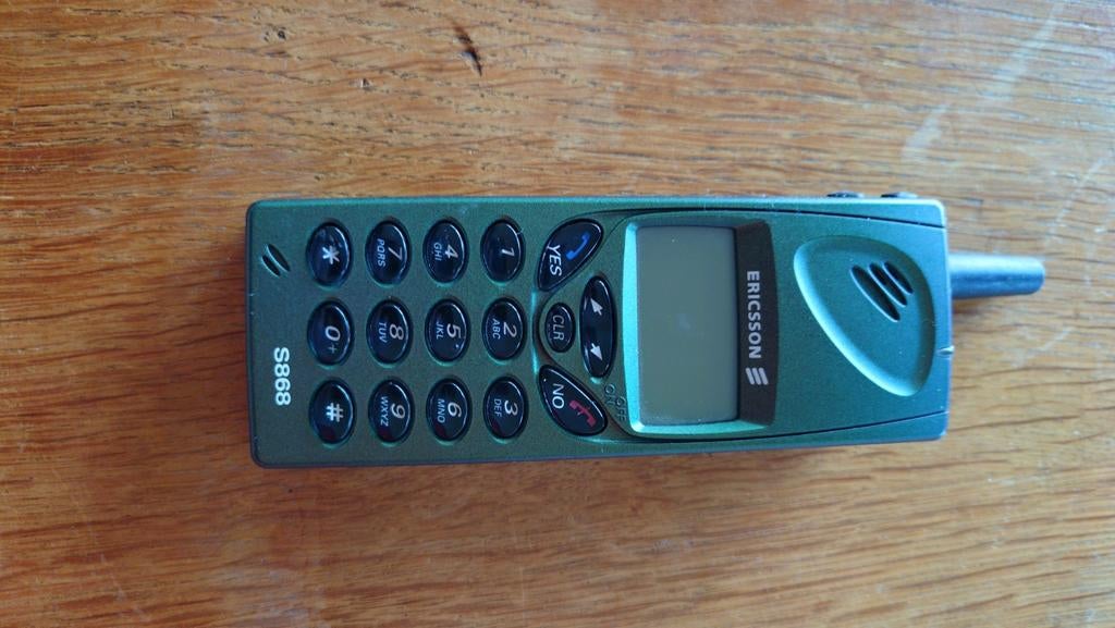 Ericsson S868 kameleon, Telecommunicatie, Mobiele telefoons | Overige merken, Ophalen of Verzenden