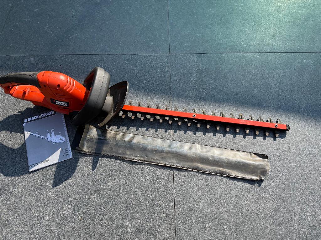 Taille haie "BLACK & DECKER", Ophalen, Gebruikt, Elektrisch, Black & Decker