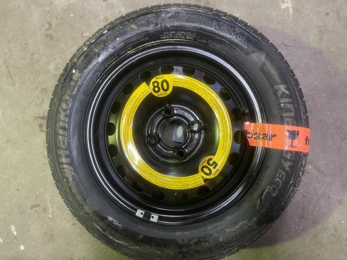 Kit de cric + Roue de secours d'un Volkswagen UP, Autos : Pièces & Accessoires, Volkswagen, -, 3 mois de garantie, Utilisé