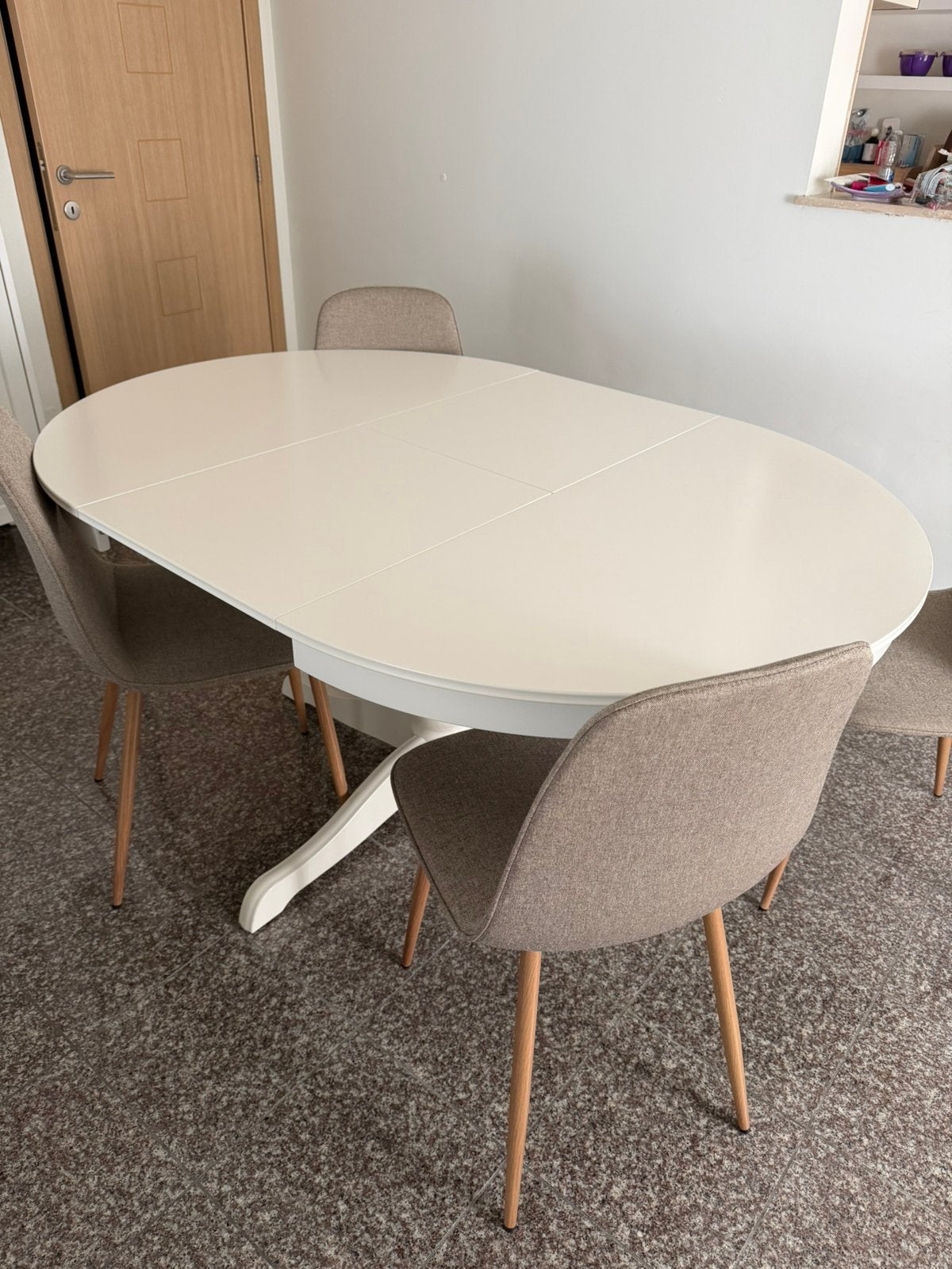 Uitschuifbare tafel Ikea, Huis en Inrichting, Tafels | Eettafels, Ophalen, Zo goed als nieuw