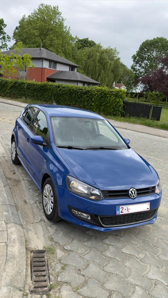 Vw Polo 1.2 essence 2013 132700km, Autos, Volkswagen, Particulier, Polo, ABS, Airbags, Air conditionné, Ordinateur de bord, Verrouillage central
