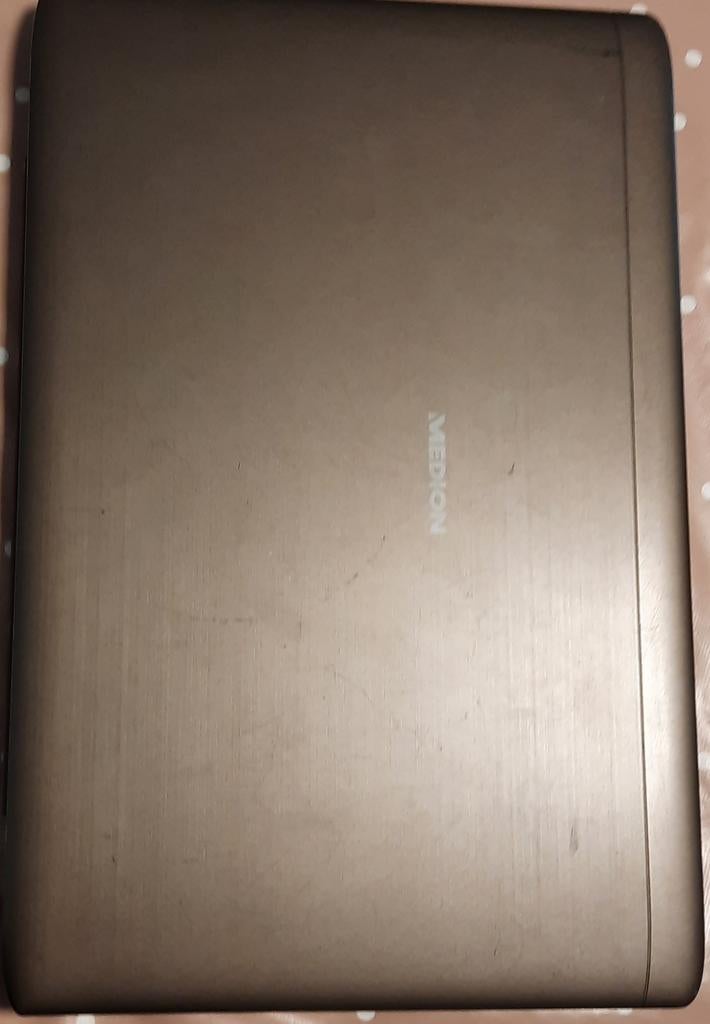 Medion laptop, Ophalen, Zo goed als nieuw