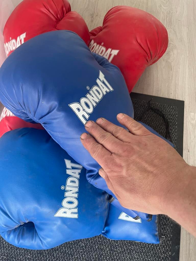Gants de boxe Rondat Fun, Enlèvement, Comme neuf, Gants de boxe