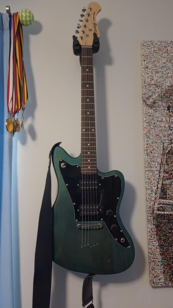 Guitare Fazley, Enlèvement, Comme neuf, Autres marques