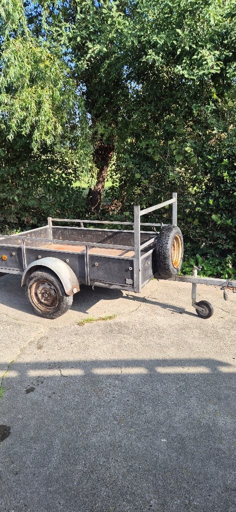 aanhangwagen met afdekzeil en fietsendrager, Enlèvement, Utilisé