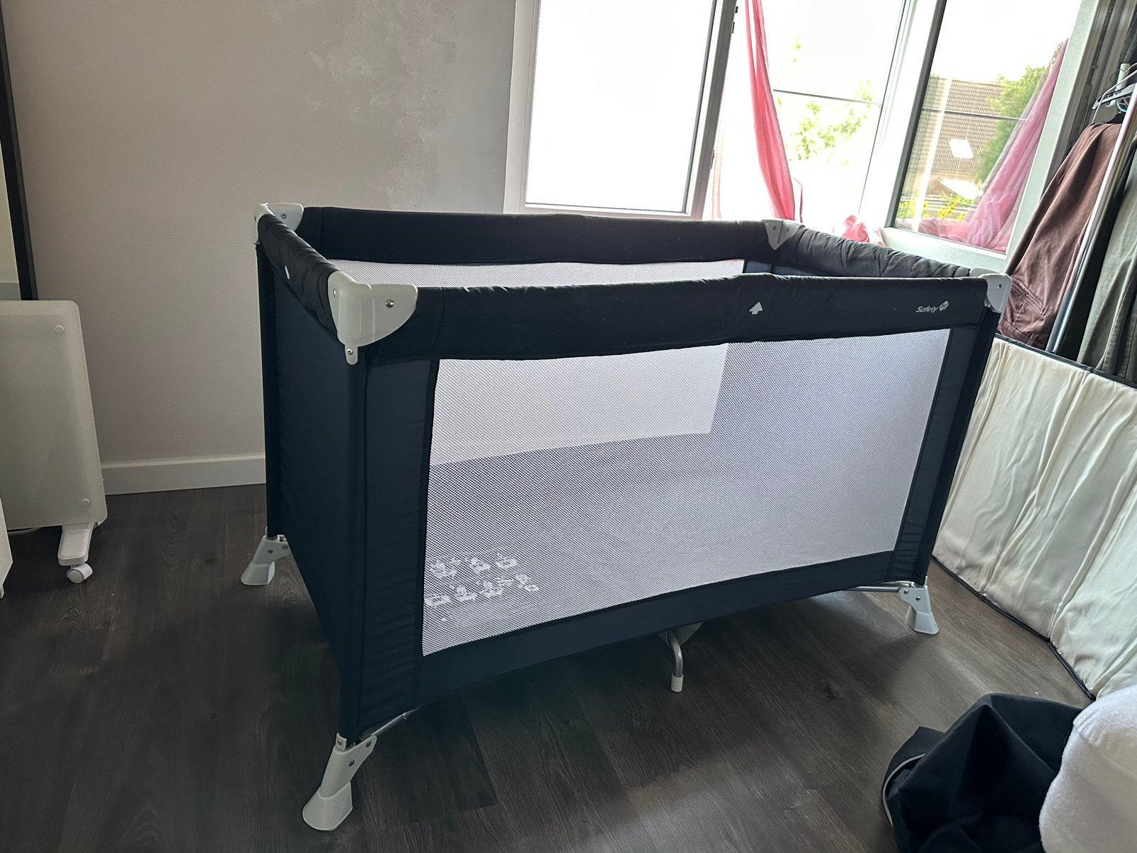 Reisbed safety first + matras, Enfants & Bébés, Enlèvement, Comme neuf, Lit de voyage
