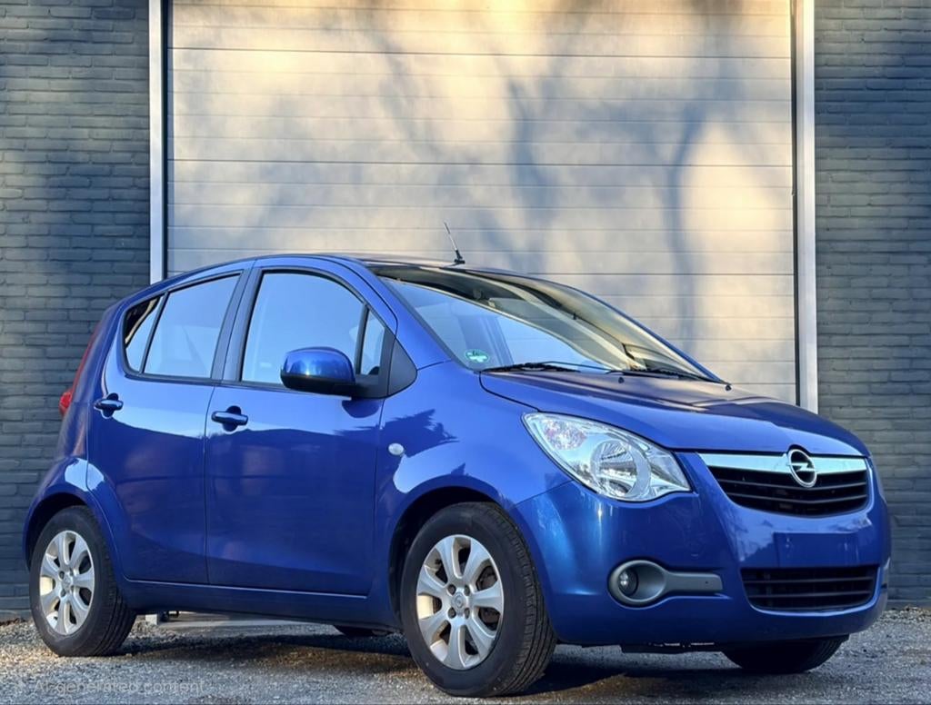 2010 Opel Agila *benzine*, Auto's, Bedrijf, Te koop