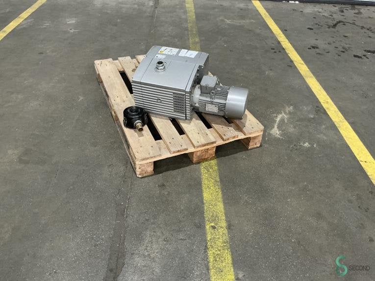 Vacuümpomp Becker U 5.70/0-00 2022, Zakelijke goederen