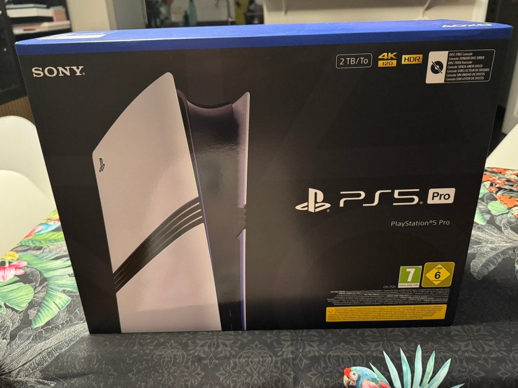Sony PlayStation 5 Pro – 2 To – NEUVE & SCELLÉE – Garantie, Enlèvement, Neuf, Playstation 5