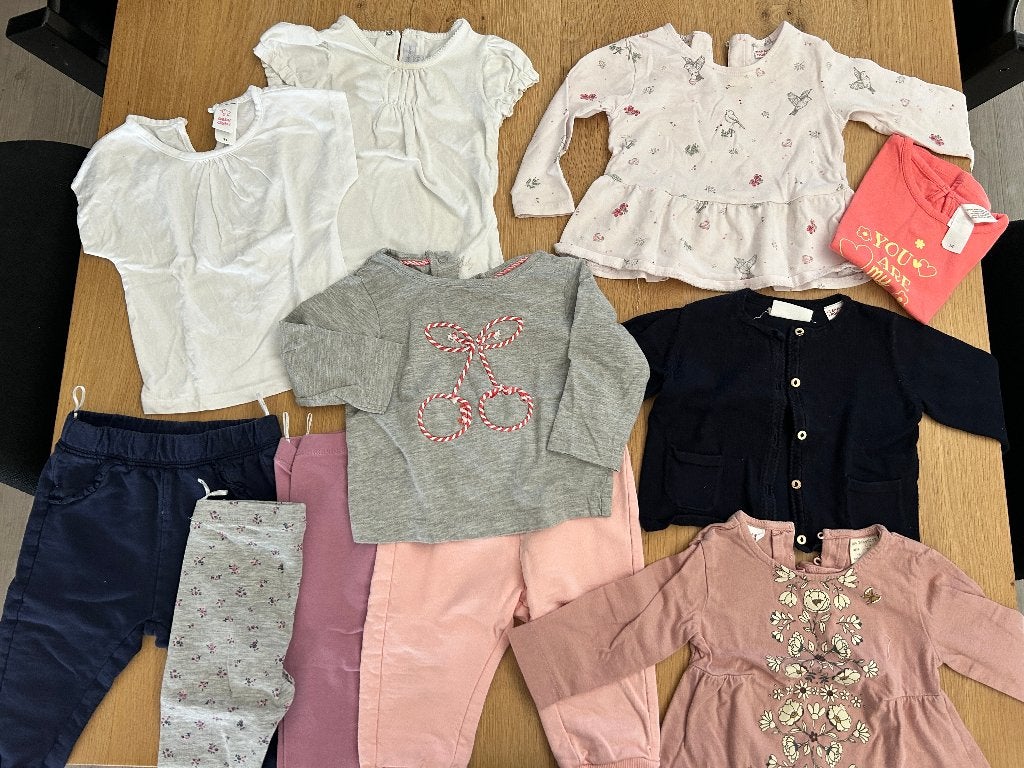 Pakket kinderkleding meisjes maat 74, Ophalen