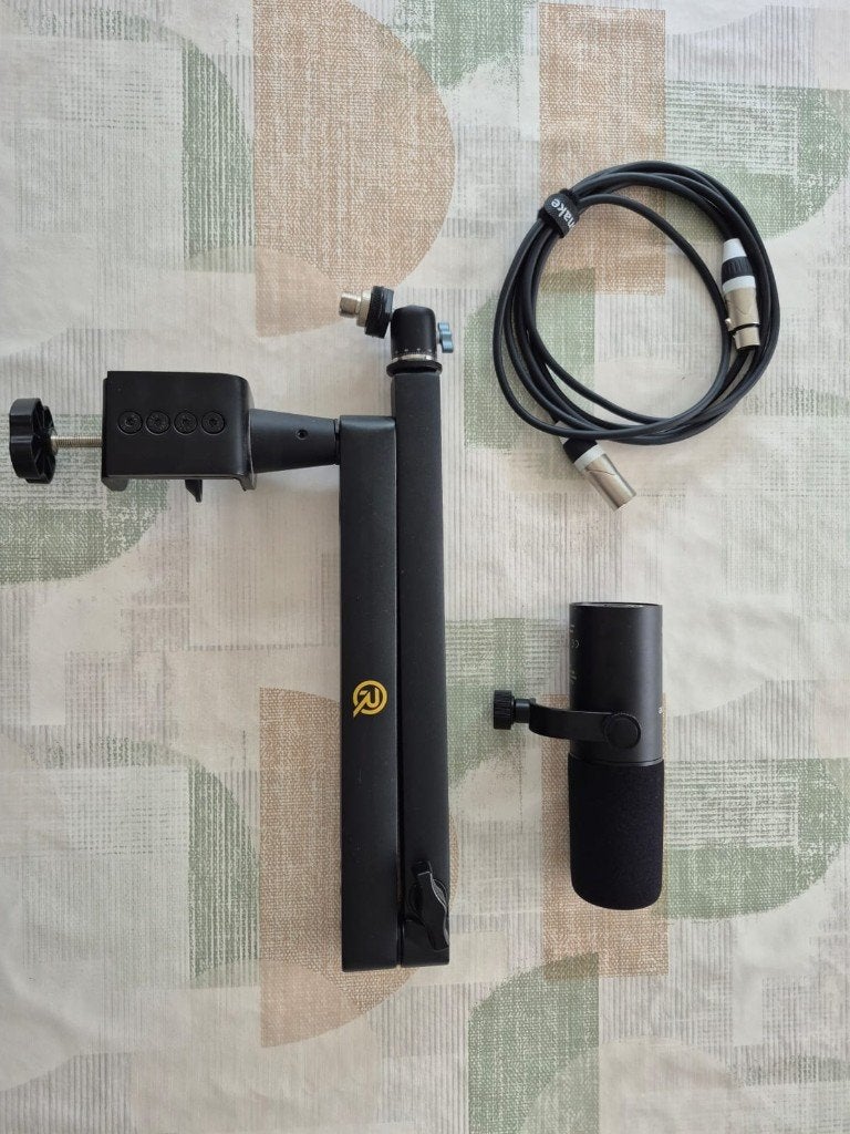 The t.bone BC 500 met Swivel Mic Arm Bundel, Muziek en Instrumenten, Ophalen of Verzenden, Zo goed als nieuw, Overige typen