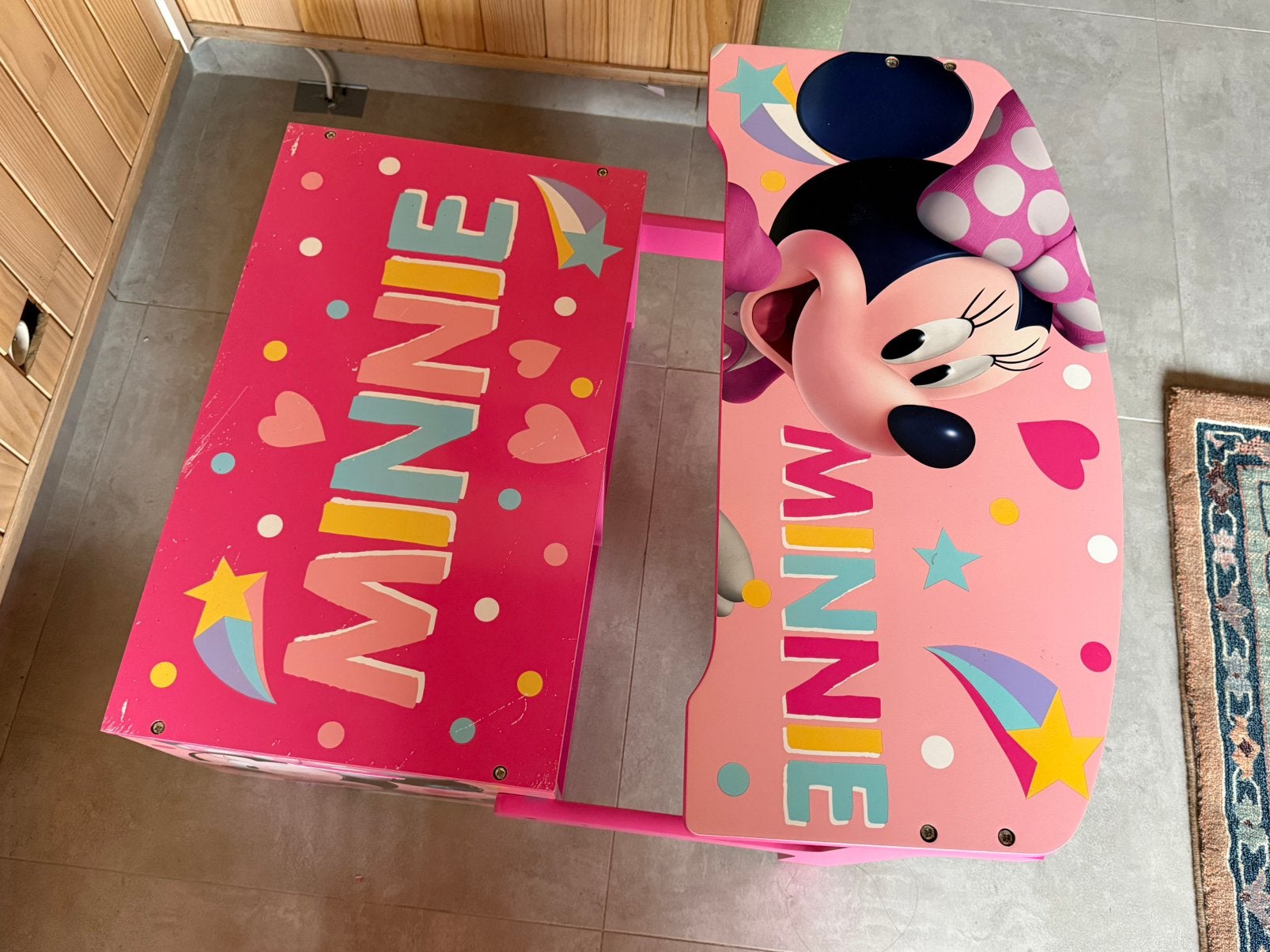 Kinder tafel met zitbank : 60 x 47 x 56 cm, Ophalen, Zo goed als nieuw