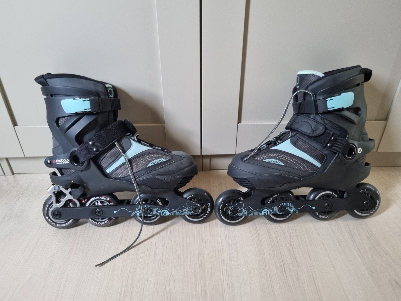 Roller pointure 41 servi 1 fois, Sports & Fitness, Autres marques, Rollers 4 roues en ligne, Enlèvement ou Envoi, Femmes