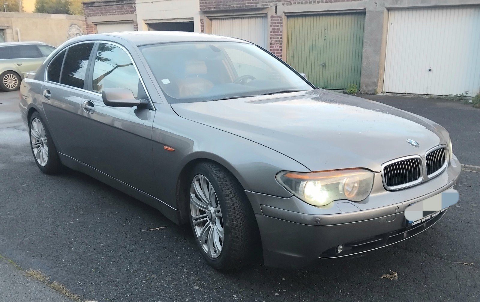 bmw série 7 745i modèle Limousin full option, Autos, Cuir, Argent ou Gris, Achat, Entretenue par le concessionnaire