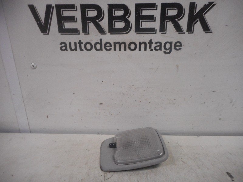 ECLAIRAGE DE PLAFONNIER Ford Ranger (01-1999/06-2006), Henry-Ford-Straße  1
50735  Köln, DE, Ford-Werke GmbH, Kunden@ford.com