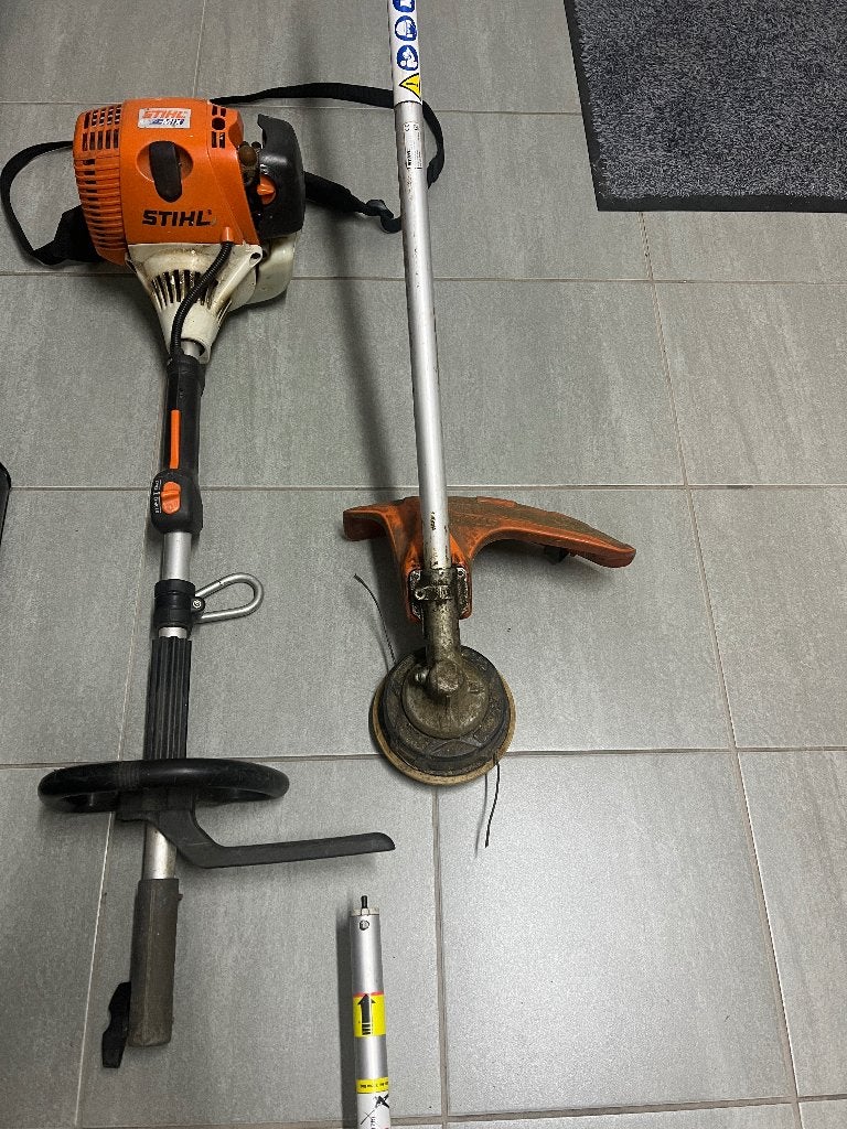 Heggenschaar met verstelbare lange steel en Stihl KM100R, Ophalen, Gebruikt, Benzine, Stihl