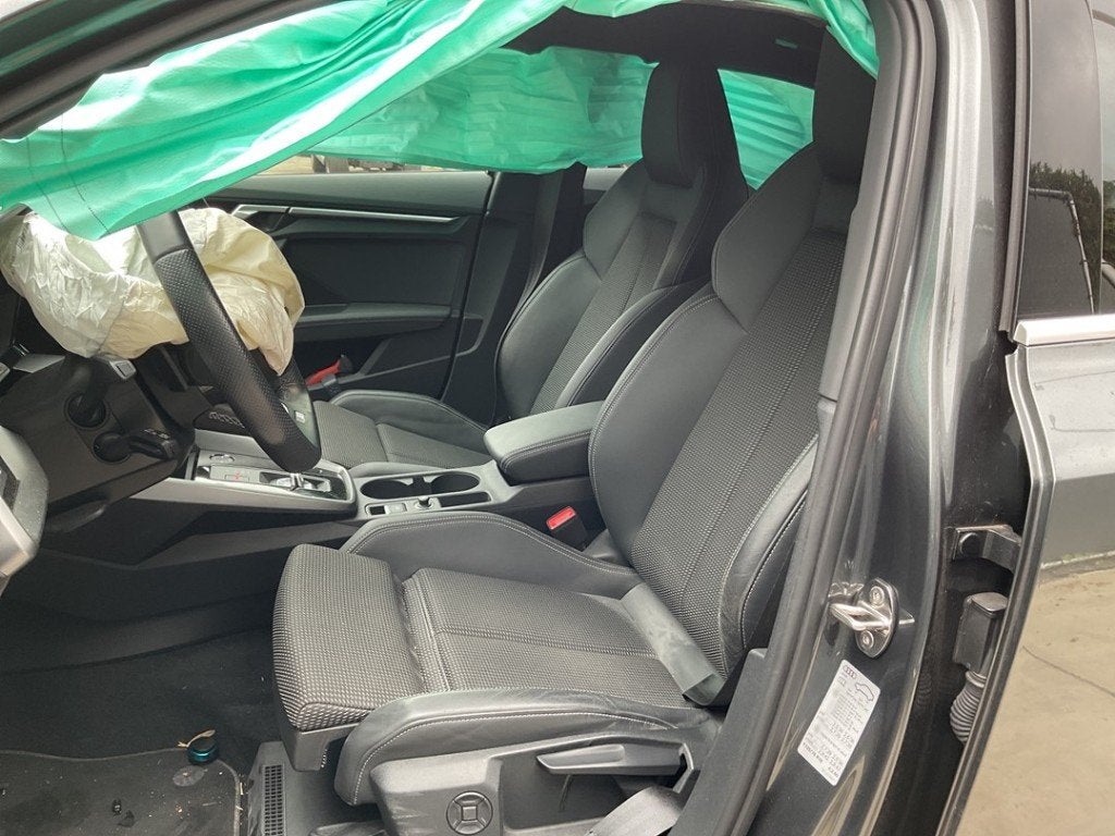 INTERIEUR COMPLET Audi A3 Limousine (8YS) (01-2020/-), Autos : Pièces & Accessoires, Auto-Union-Straße  1,
85057  Ingolstadt, DE