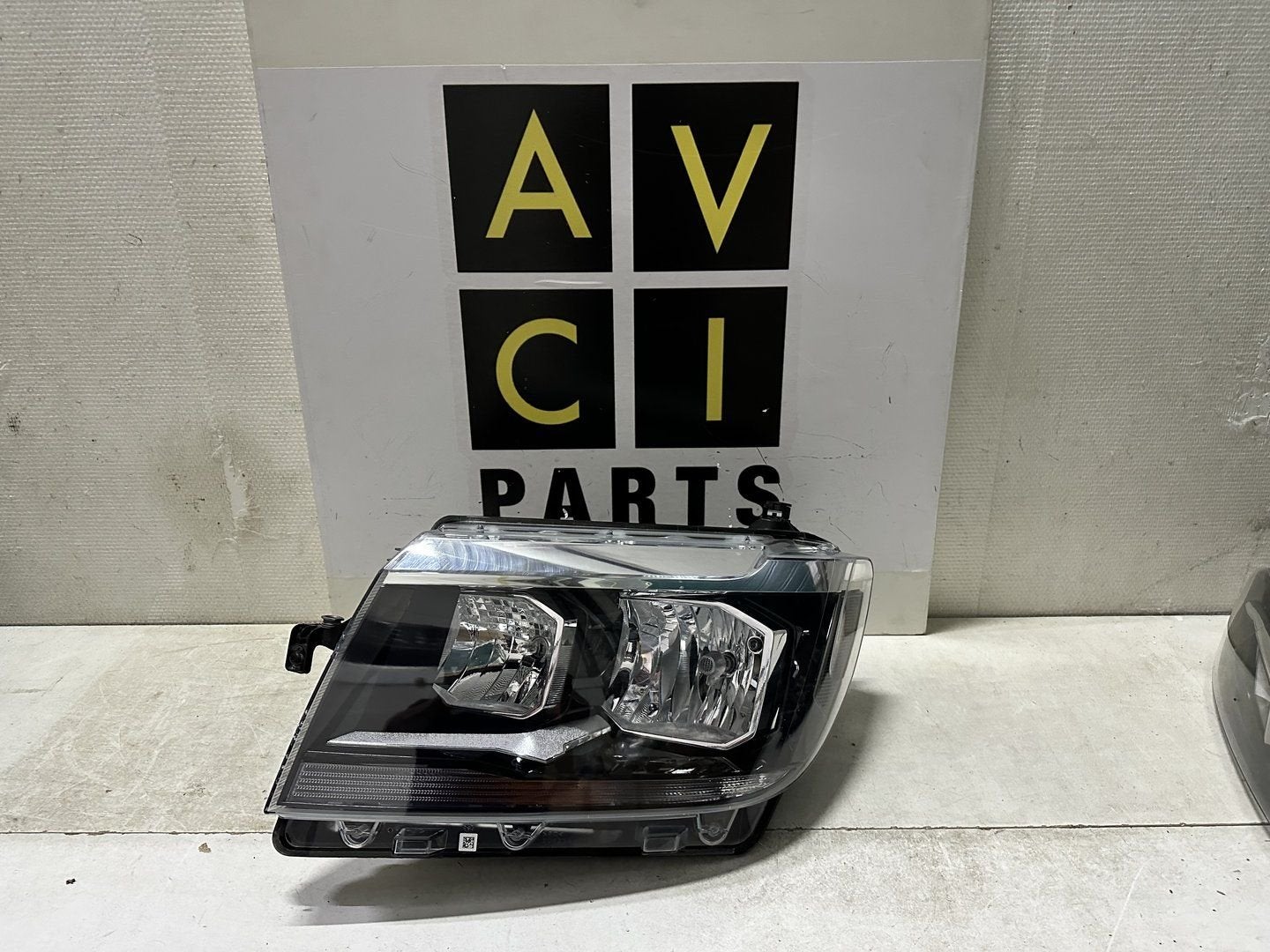 Koplamp Vw Crafter II 2 Man Tge links 7C1941005B, Auto-onderdelen, Gebruikt, Overige automerken, -, -