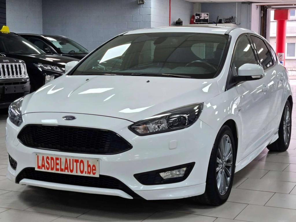 Ford Focus 1.0i EcoBoost ST Line Carplay Android Gps Blue Pa, Auto's, Ford, Focus, Startonderbreker, Stof, Gebruikt