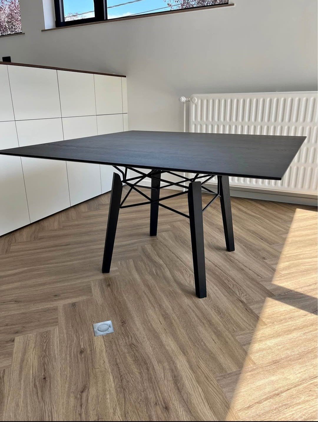 Table carré noire, Maison & Meubles, Tables | Tables de salon, Enlèvement, Comme neuf, Carré