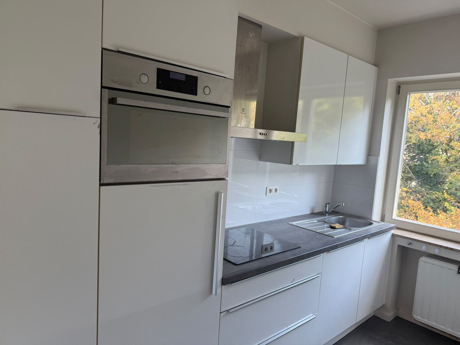 Cuisine équipée complète blanche laquée – Électro Whirlpool, Maison & Meubles, Enlèvement, Comme neuf