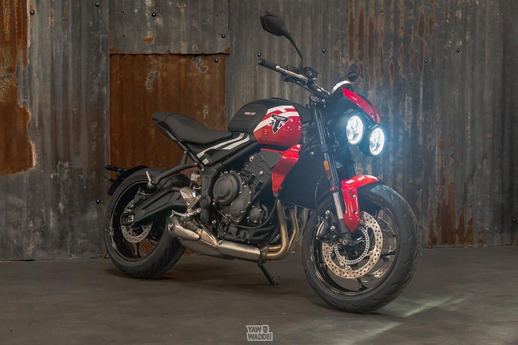 Triumph Trident 660 R (A2 compatibel), Motoren, Nieuw, Meer dan 35 kW, Minimaal motorrijbewijs A2, Handgeschakeld