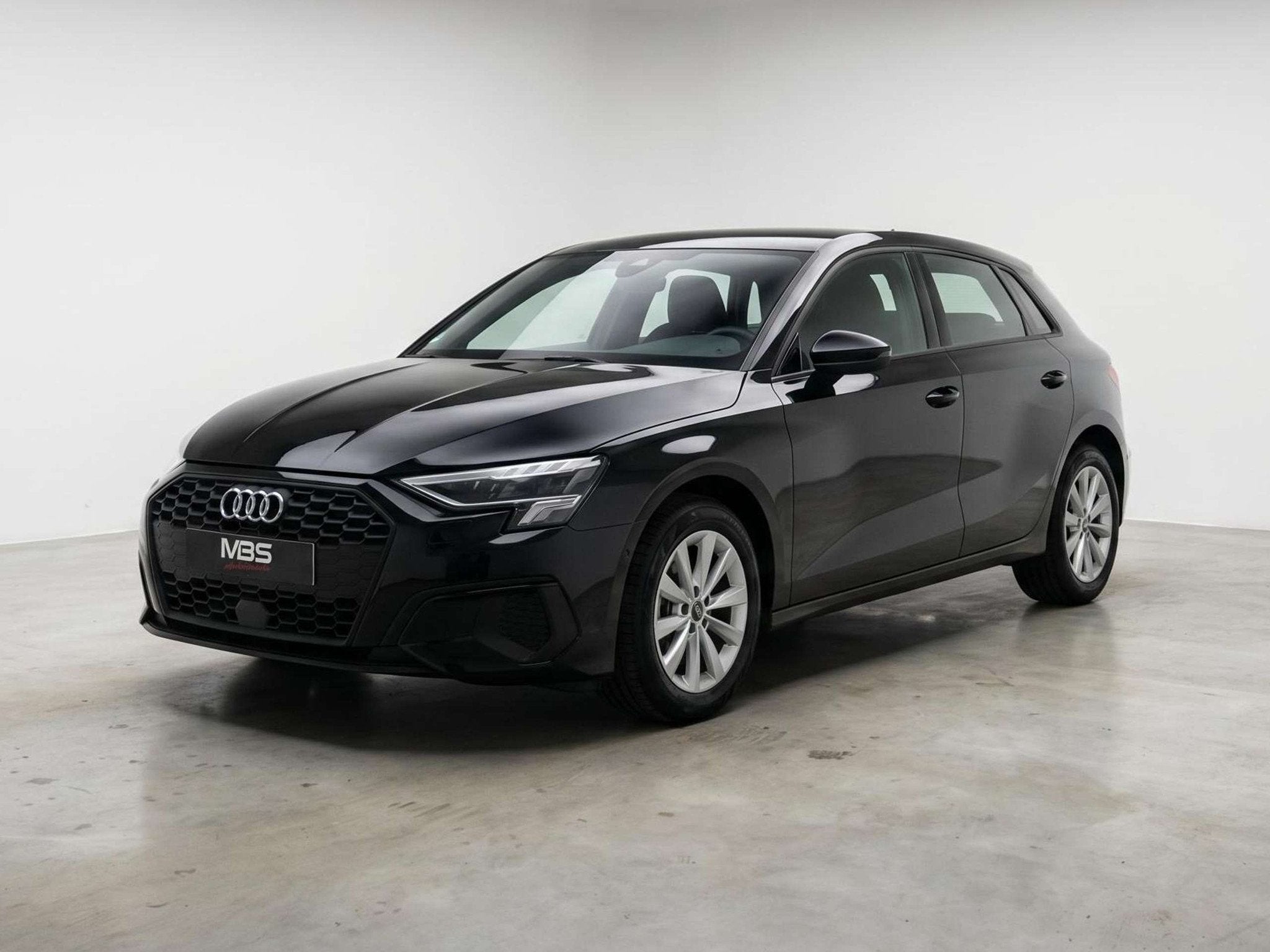 Audi A3 * 30 TFSI* TVAC* XENON* CARPLAY* CAMERA* CUIR* NAVI*, Auto's, Audi, Gebruikt, Zwart, Leder, 5 deurs