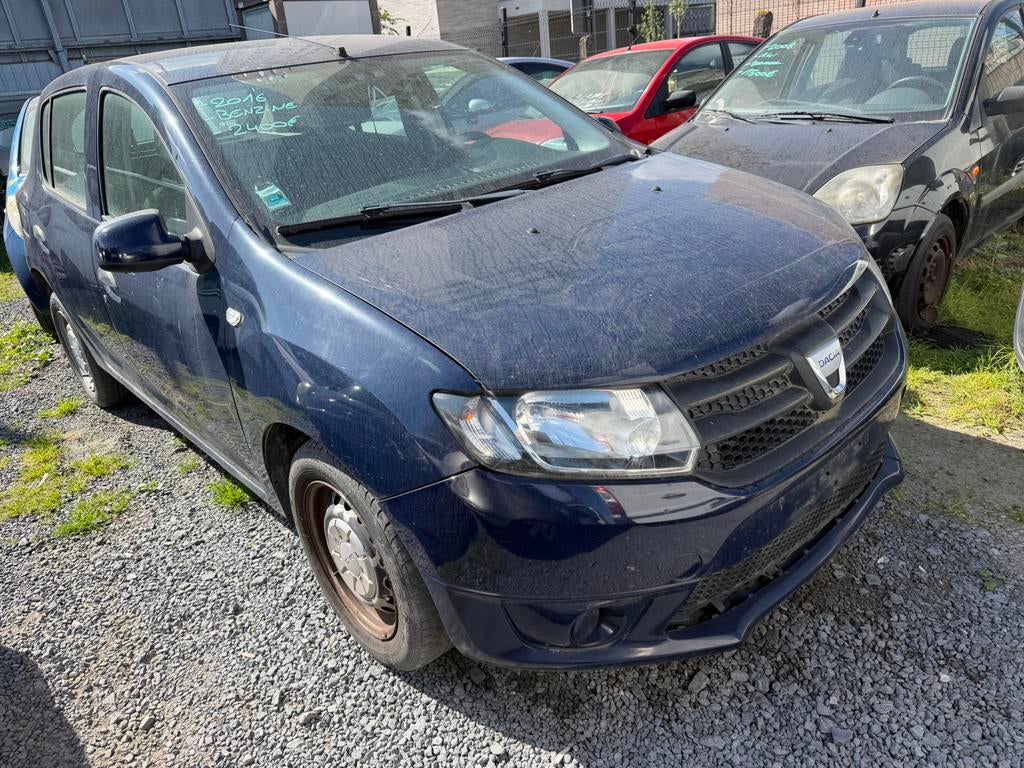 Dacia Sandero **2016**120.000km**benzine**, Euro 6, Bedrijf, Handgeschakeld, 5 deurs