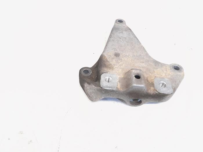 Support boîte de vitesse d'un Volkswagen Golf, Volkswagen, -, 3 mois de garantie, Utilisé