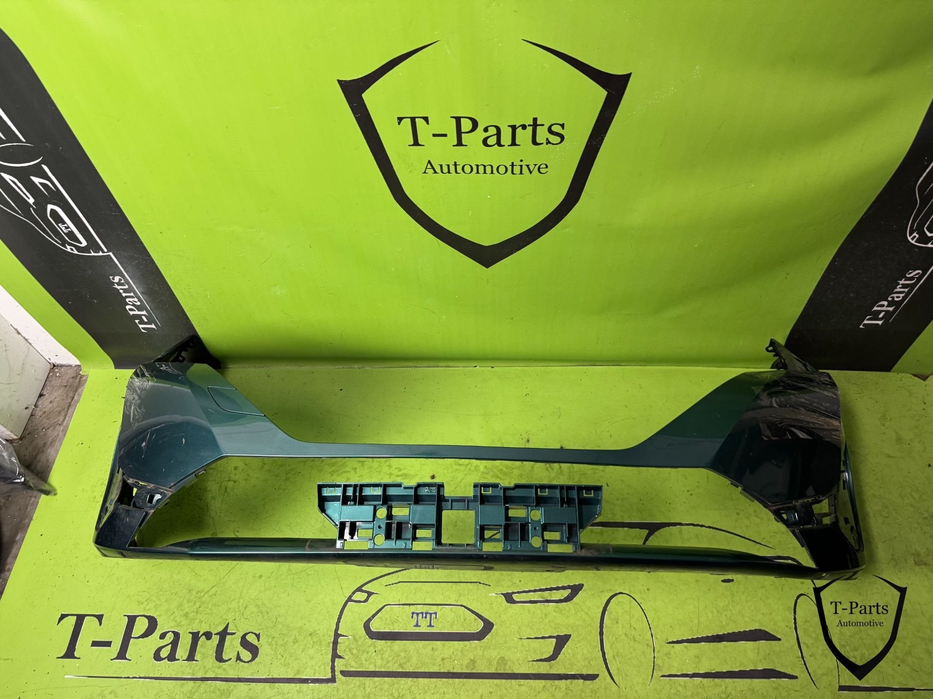 peugeot 308 voorbumper bumper, Taurusavenue 1
2132 LS  Hoofddorp, NL, Gebruikt, Contact.group@renault.com, Stellantis N.V.
