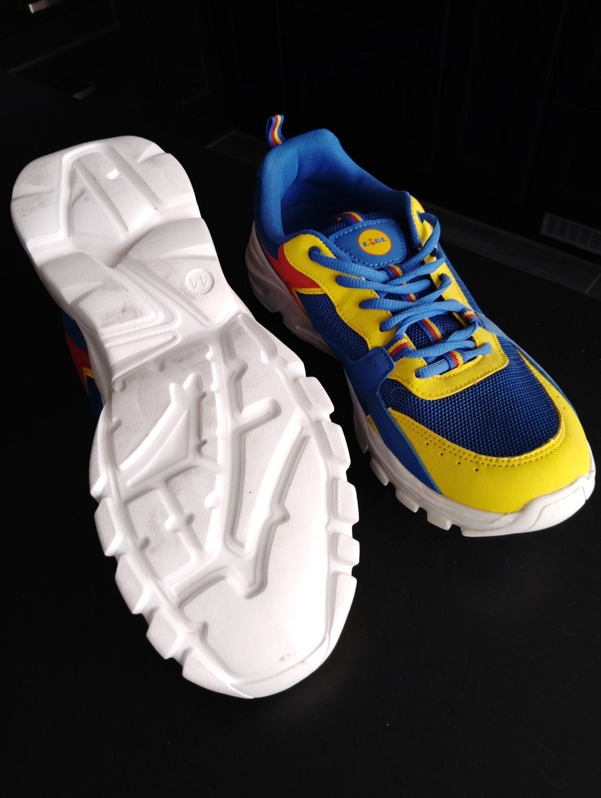 Chaussures de sport Lidl taille 44, Sports & Fitness, Neuf, Autres marques, Course à pied, Enlèvement ou Envoi