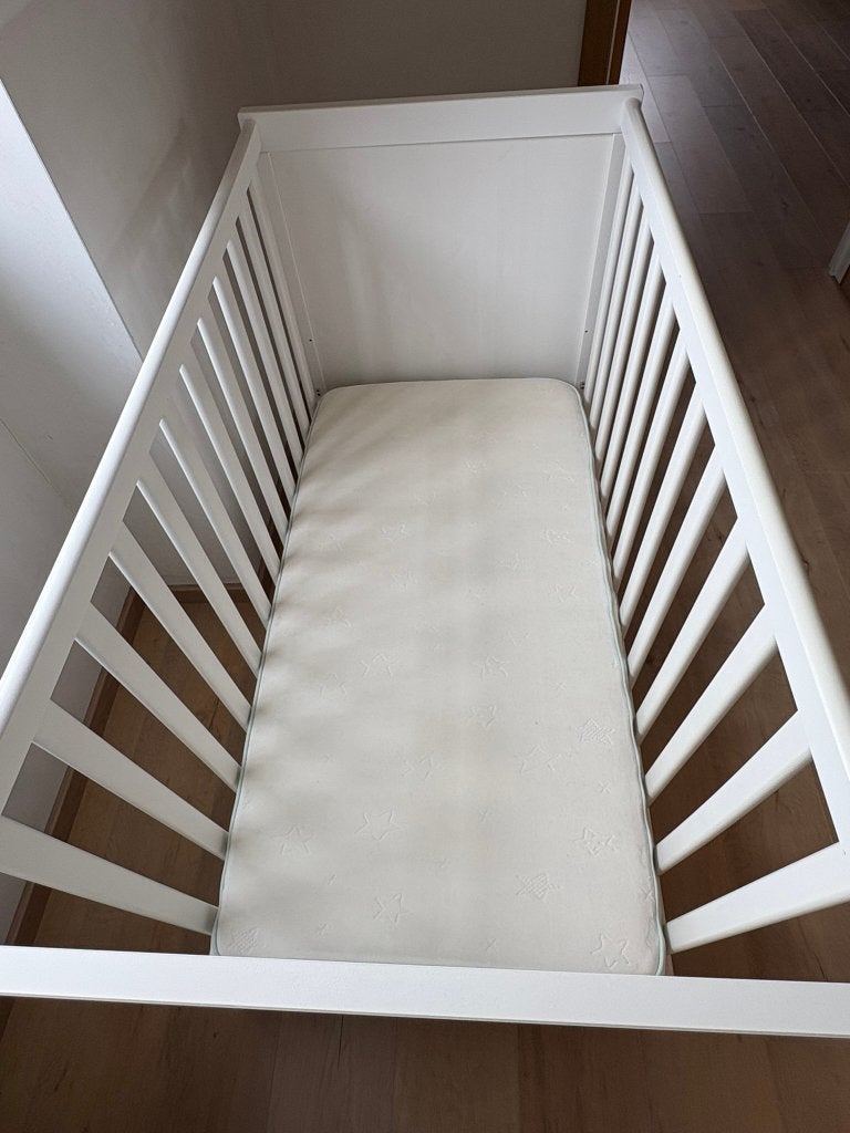 Babybedje Ikea (Sundvik), Ophalen, Nieuw, Ledikant