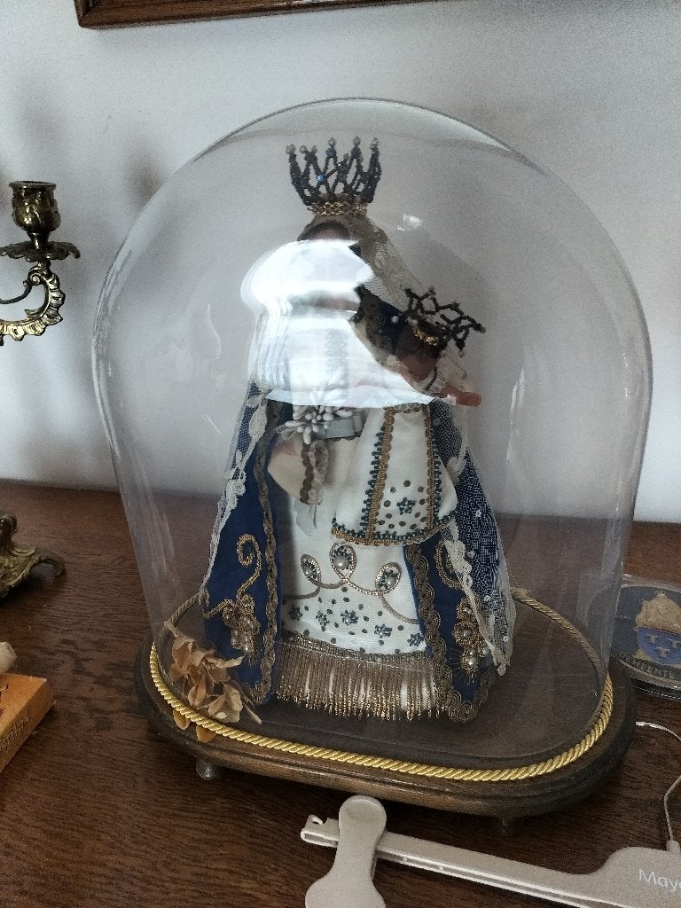 religieuze glazen stolp  de Maagd Maria met het kind Jezus, Ophalen of Verzenden
