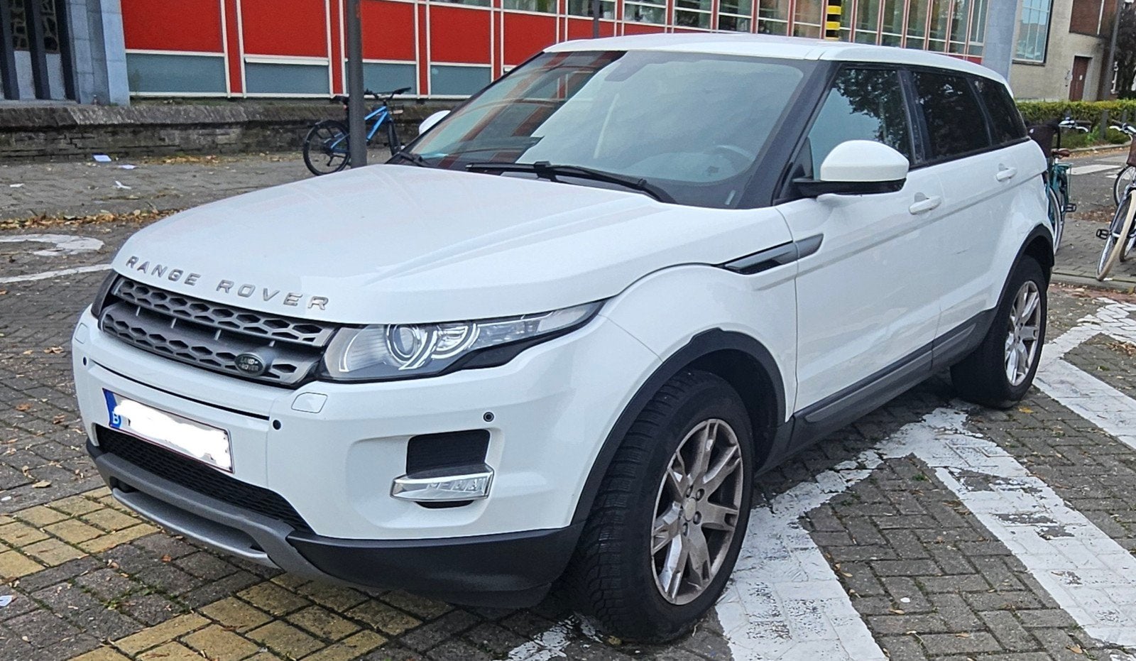 Land Rover Evoque van 2015 met 233000 km, Auto's, Voorwielaandrijving, Euro 5, 4 cilinders, 5 deurs