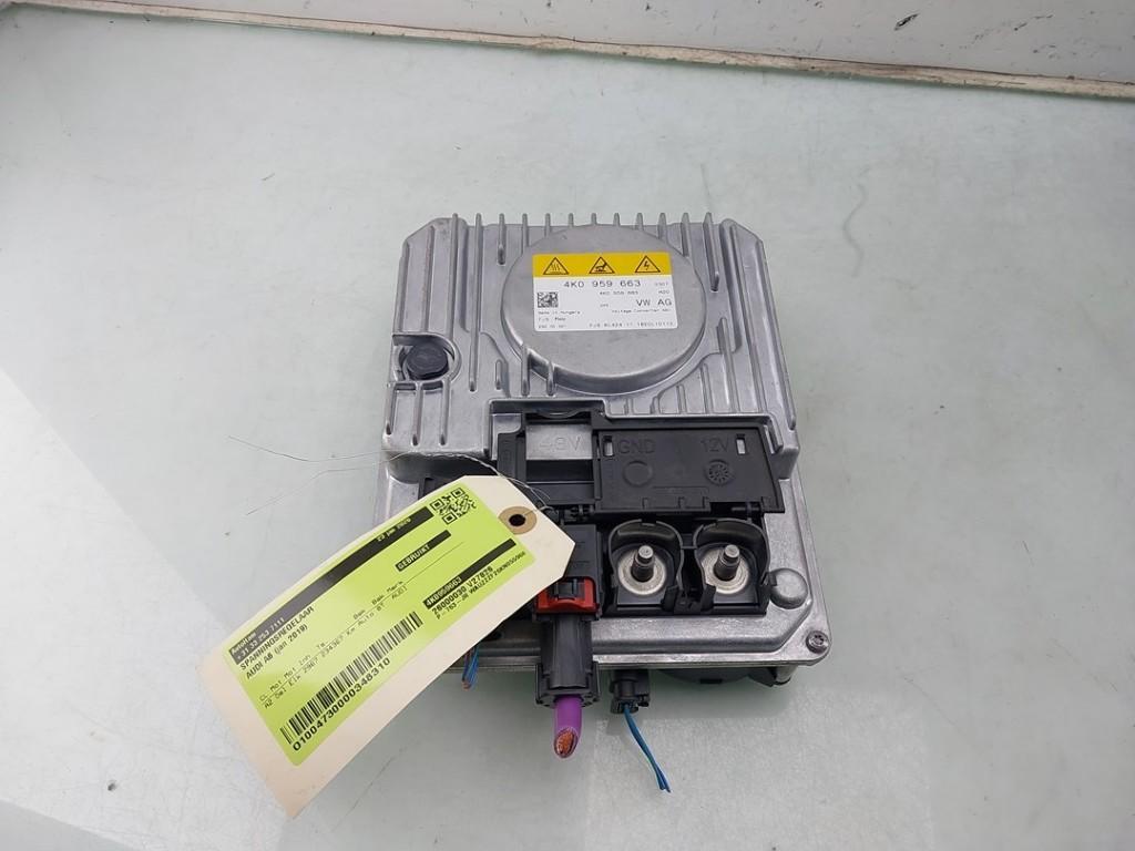 REGULATEUR DE TENSION Audi A6 Avant (C8) (|4K0959663|), Auto-Union-Straße  1,
85057  Ingolstadt, DE, Info@audi.de, Audi, Utilisé