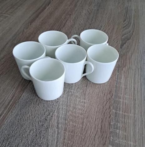 Limoges set van 6 witte tasjes, Ophalen of Verzenden, Zo goed als nieuw, Effen, Kop(pen) en/of Schotel(s)