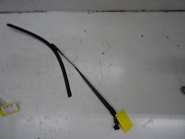 RUITENWISSERARM RECHTS VOOR Opel Mokka / Mokka X, Gebruikt, Opel, Opel Automobile GmbH, Kontakt-opel@opel.com