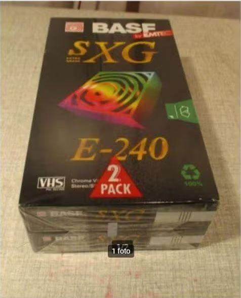 2 Nieuwe VHS Videobanden - BASF SXG 240min, Ophalen of Verzenden, Nieuw, Videoband