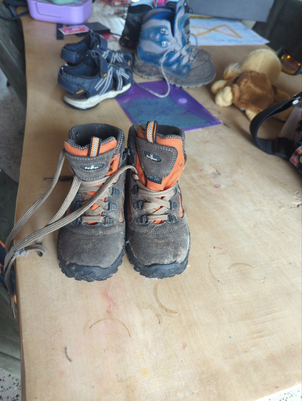 Bergschoenen maat 29, Jongen of Meisje, Ophalen of Verzenden, Zo goed als nieuw, Berghen