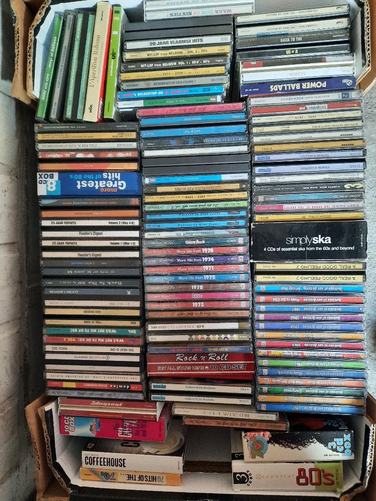CD collectie - verzamel cd's Rock/pop/Oldies - doos 150 cd, Ophalen, Gebruikt, Pop, Album