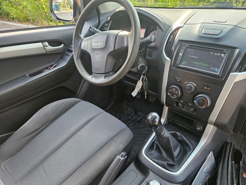 Isuzu D-Max 2.5 TD 4WD ️ AIRCO  GPS  TREKHAAK, Auto's, Stof, Zwart, Elektrische ramen, Wit