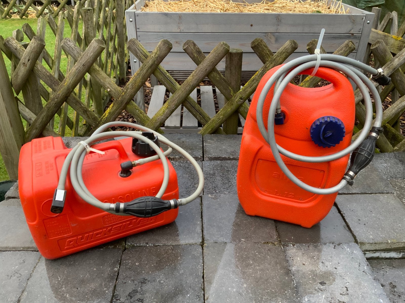 Benzinetanks buitenboordmotor, Watersport en Boten, Ophalen, Gebruikt