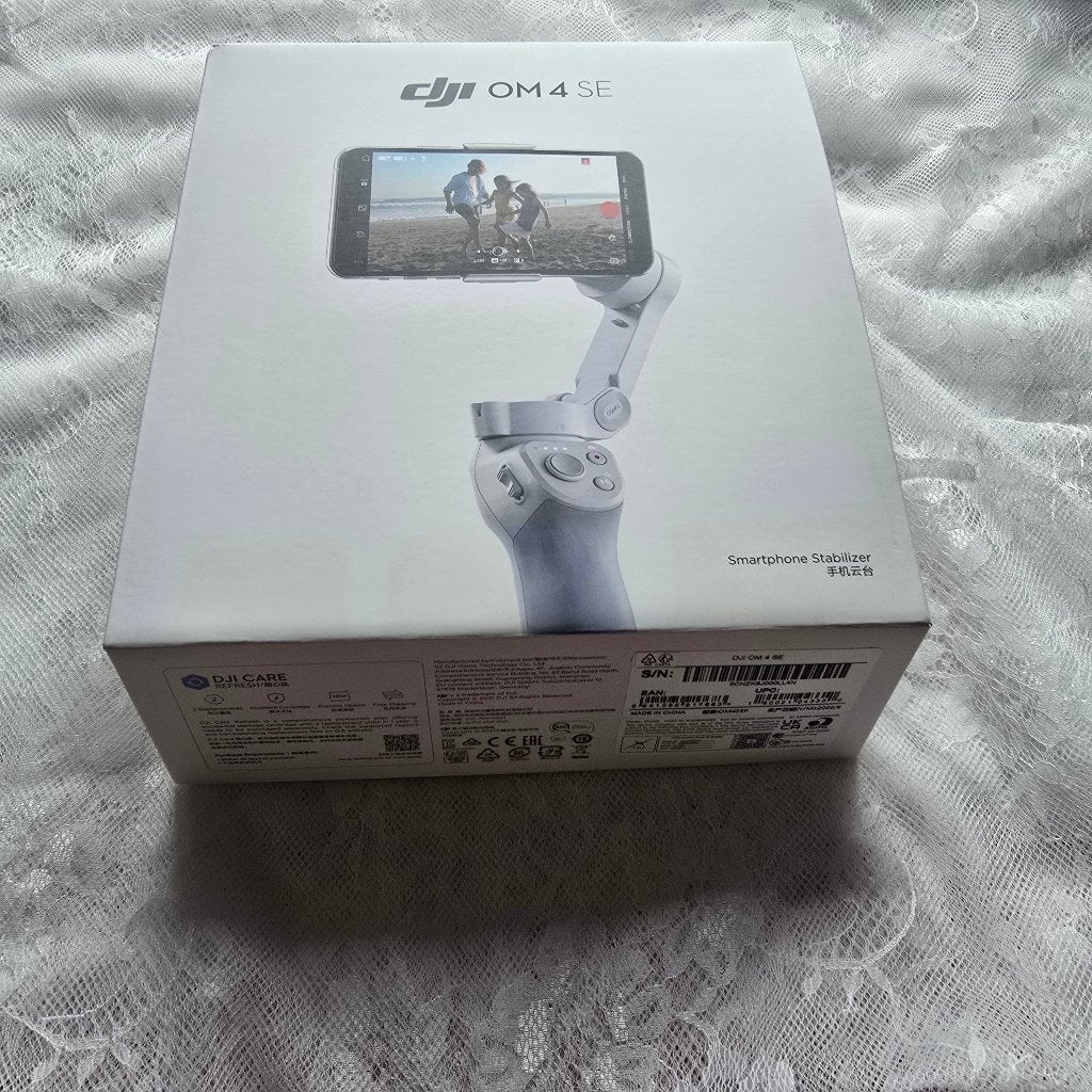 DJI OM 4 SE - Stabilisateur Smartphone complet en boîte, Enlèvement ou Envoi, DJI, Comme neuf, 125 cm ou moins
