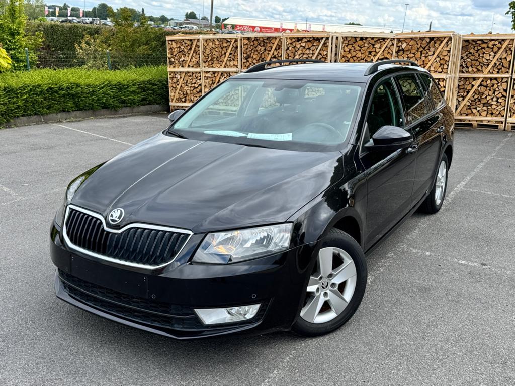 Skoda Octavia 1.6L Diesel 2015 Euro 6b, Achat, Euro 6, Entreprise, Capteur de lumière