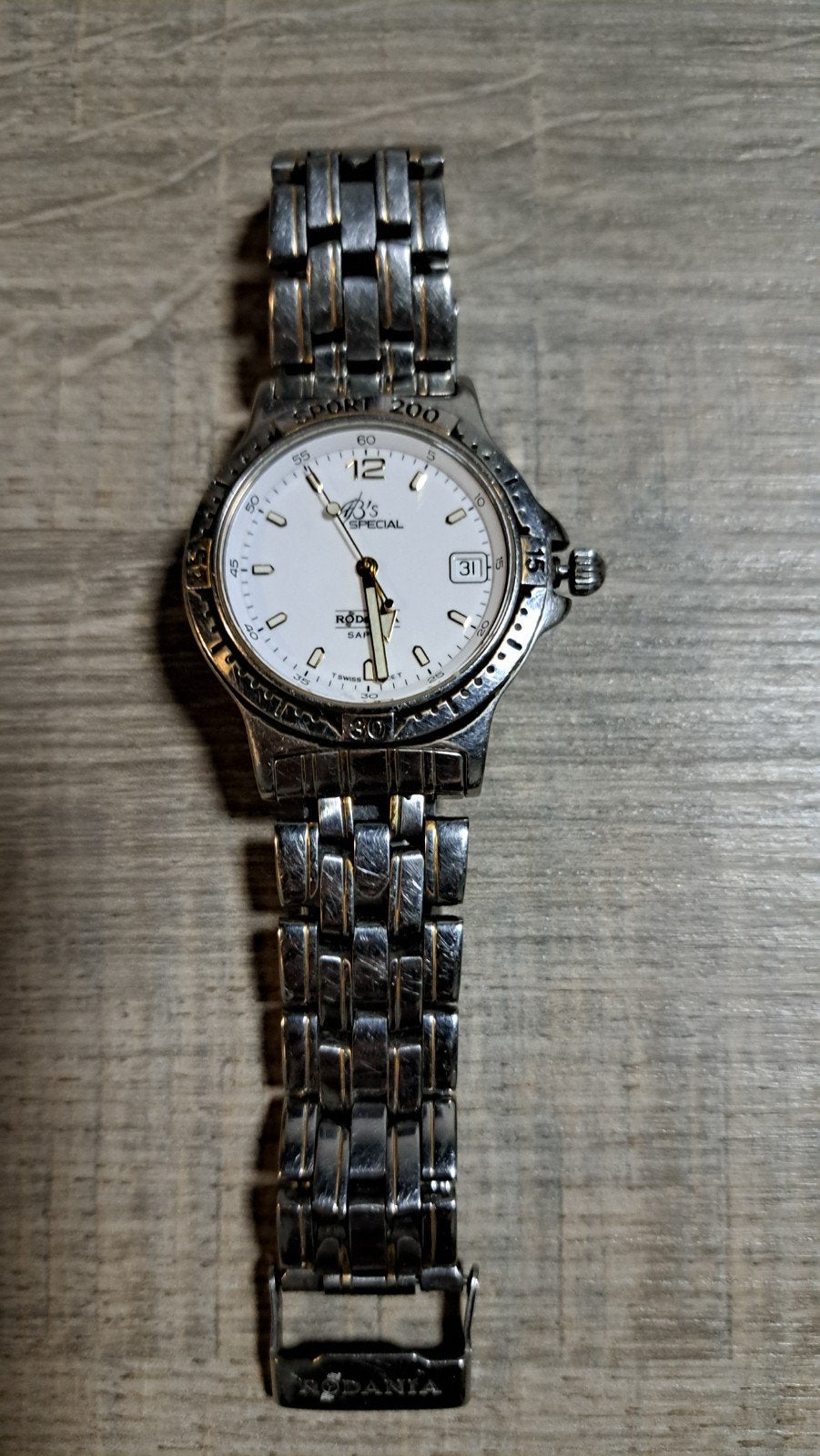 Rodania horloge., Enlèvement