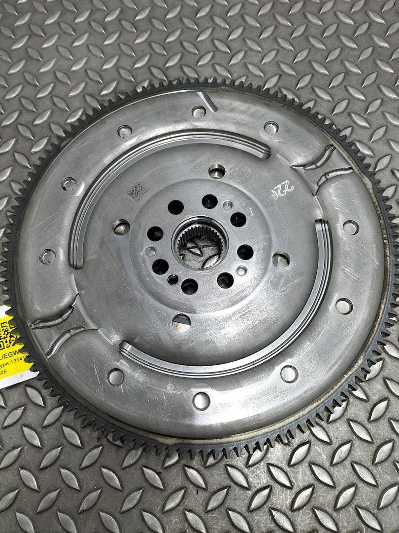 BMW X5 VLIEGWIEL / KOPPELING 21209454557 2024, Enlèvement ou Envoi, Utilisé, ARN reconnu