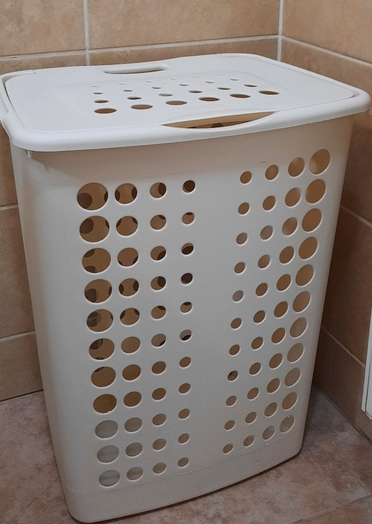 Panier à linge, 5 Euro, Maison & Meubles, Avec couvercle, Comme neuf, Enlèvement, Panier