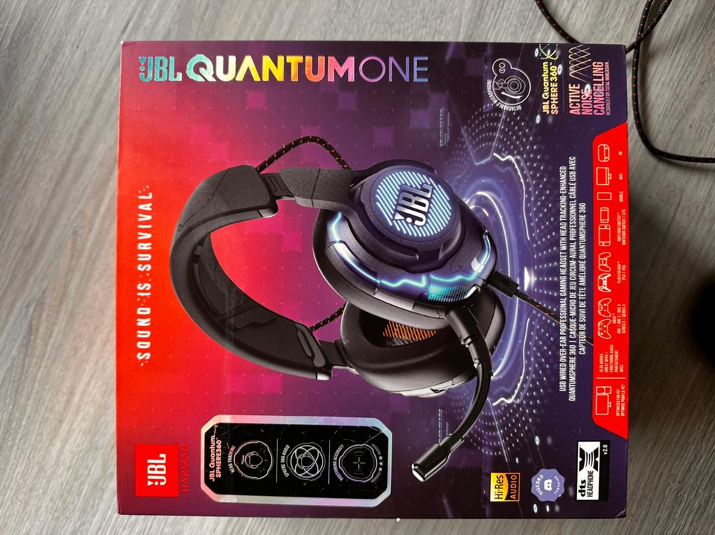 JBL Quantum ONE Premium Gaming Headset - ANC & Spatial Audio, Computers en Software, Ophalen of Verzenden, Gaming headset, Zo goed als nieuw